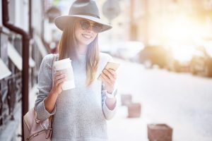 Creating a business from the inside-out Caroline Frenette Certified Advanced Transformative Coach, Three Principles Practitioner, Intuitive Business Coach & Online Business Consultant