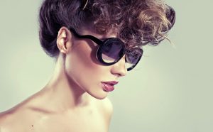 The Celebrity Brand And The Truth Behind Her Rise Creating a business from the inside-out Caroline Frenette Certified Advanced Transformative Coach, Three Principles Practitioner, Intuitive Business Coach & Online Business Consultant