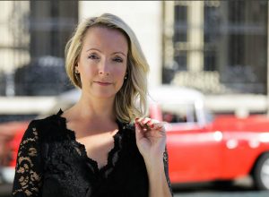 Caroline Frenette ::: Certified Advanced Transformative Coach® & Online Business Consultant for impact-driven entrepreneurs, host of The Caroline Frenette Show and creator of Launch & Prosper,